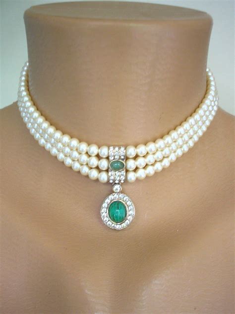 pearl choker necklace wedding.